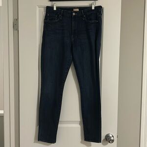 MOTHER High Waisted Looker in Clean Sweep Dark Blue Denim Size 32